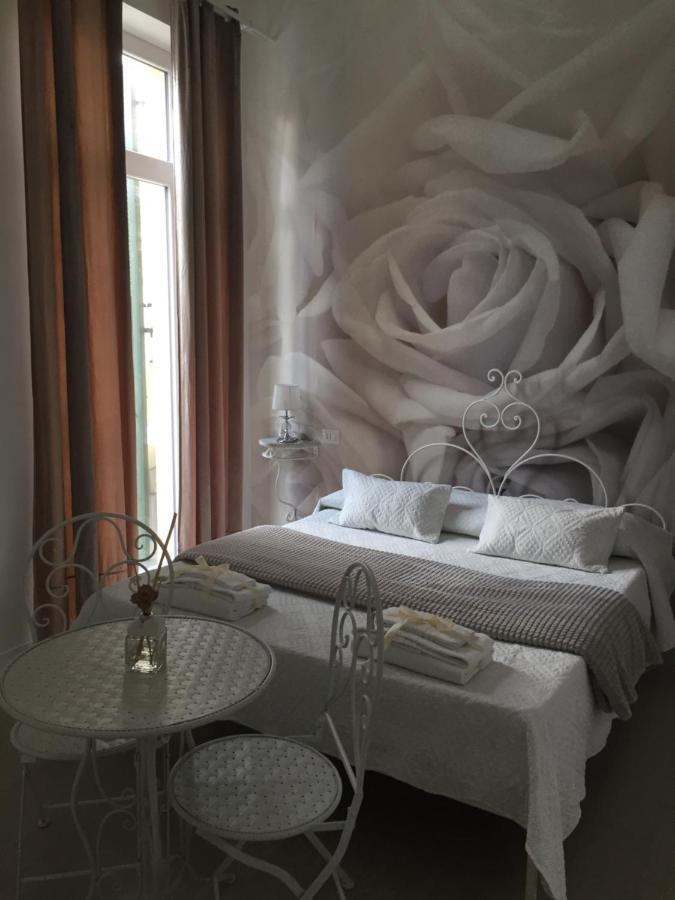 Le Camere Dei Fiori San Remo Buitenkant foto